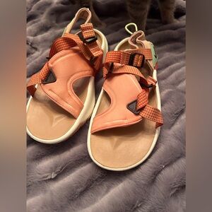 Nike women Oneonta Sandals